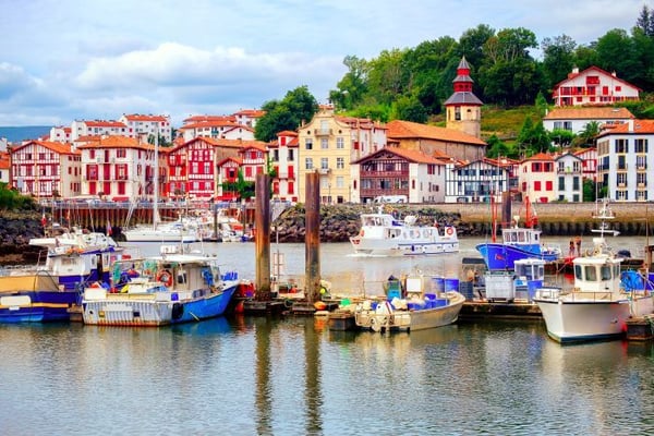 top 10 region immobilier de luxe pays basque
